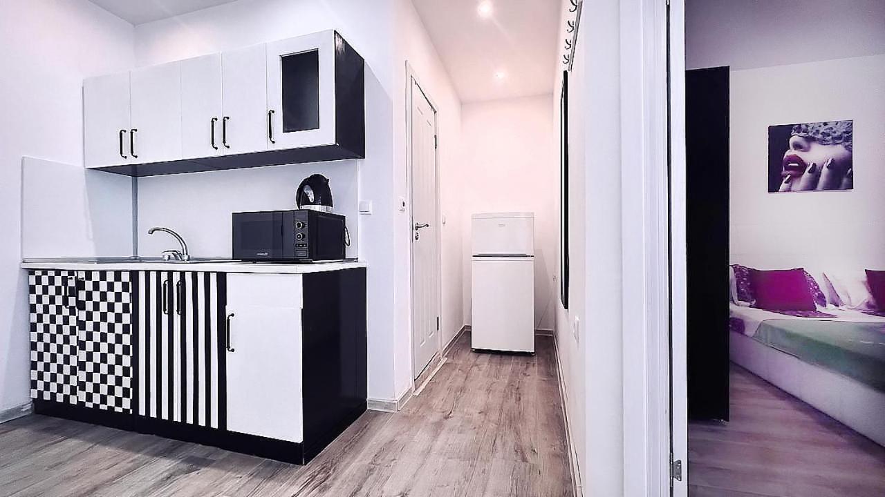 Private Apartment With Parking And Pool Balčik Exteriér fotografie