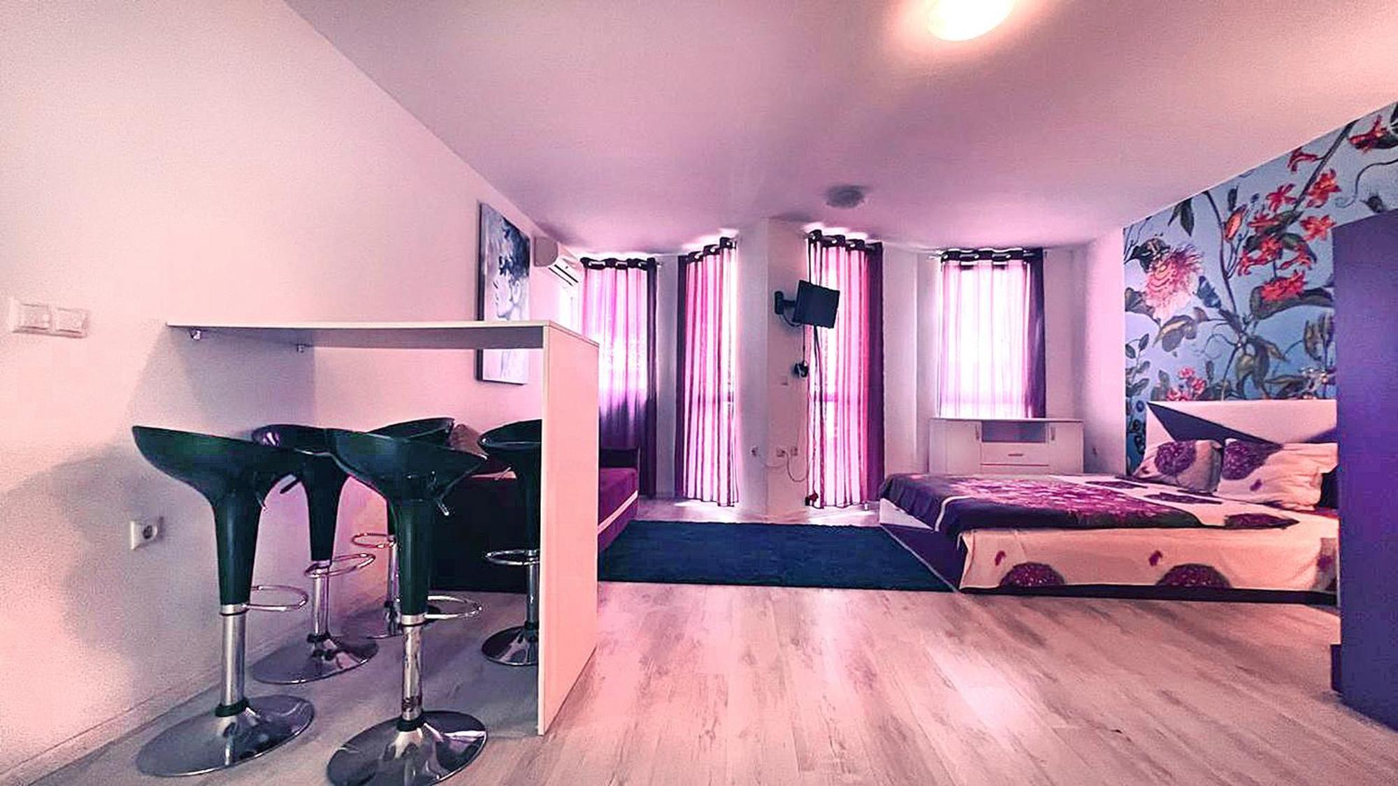 Private Apartment With Parking And Pool Balčik Exteriér fotografie